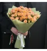 Букет из 15 кустовых персиковых роз