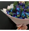 букет из синих орхидей и нобилиса