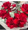 9 красных французских роз &laquo;Мулен Руж&raquo;