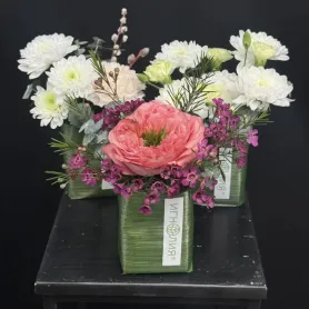 весенние композиции из сезонных цветов