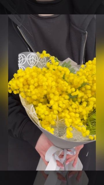 Букет из мимозы &laquo;Солнечный акцент&raquo;