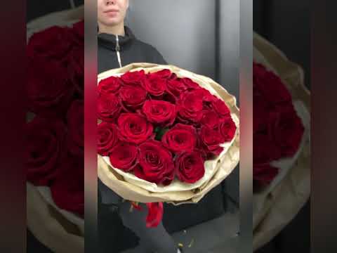 букет из 25 красных эквадорских роз