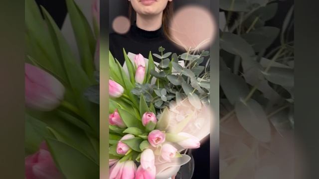 25 розовых тюльпанов в букете с эвкалиптом в декоративной упаковке
